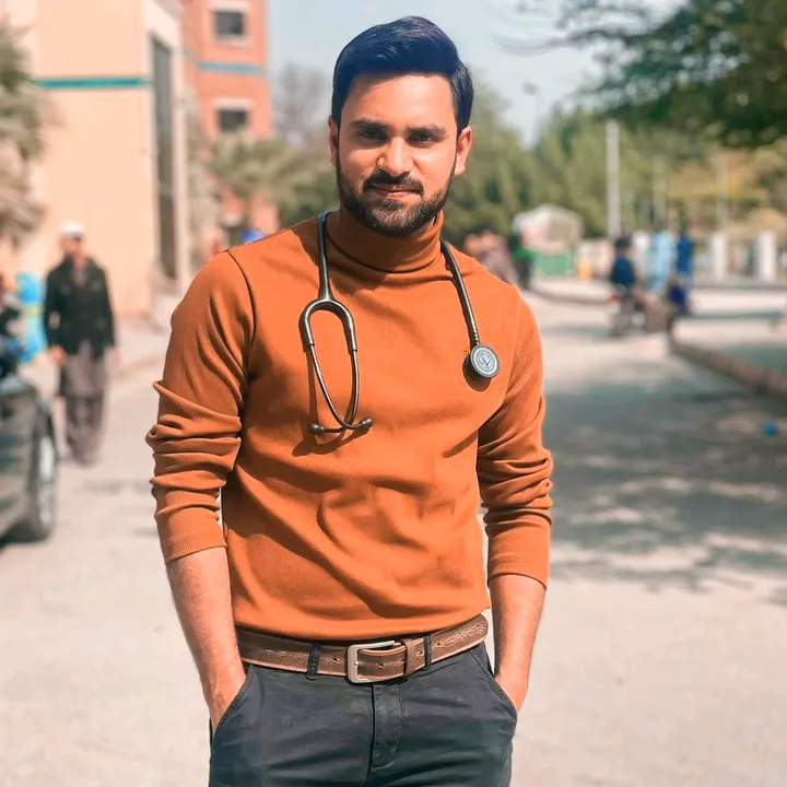 Dr Zaryab Gohar