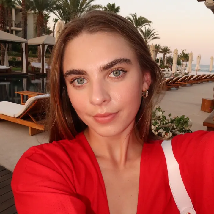 Laura Vogel