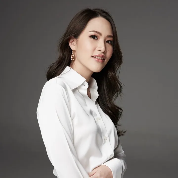 บรีม Aura Bangkok Clinic