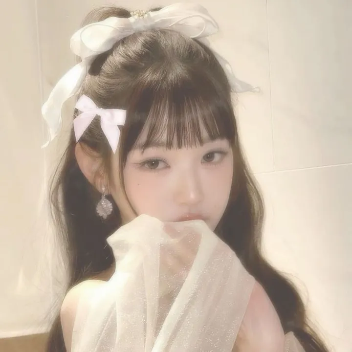 ★ • · Michelle · • ★