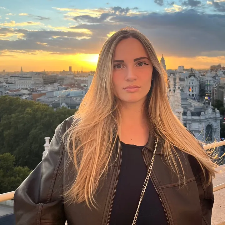 Célia.crmr