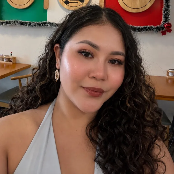 NIKKI🇵🇭 🇻🇳