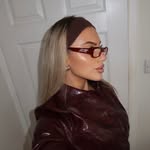 𝐌 𝐎 𝐋 𝐋 𝐈 𝐄  𝐒 𝐀 𝐋 𝐌 𝐎 𝐍