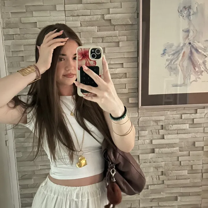 Vivi_clr 💞