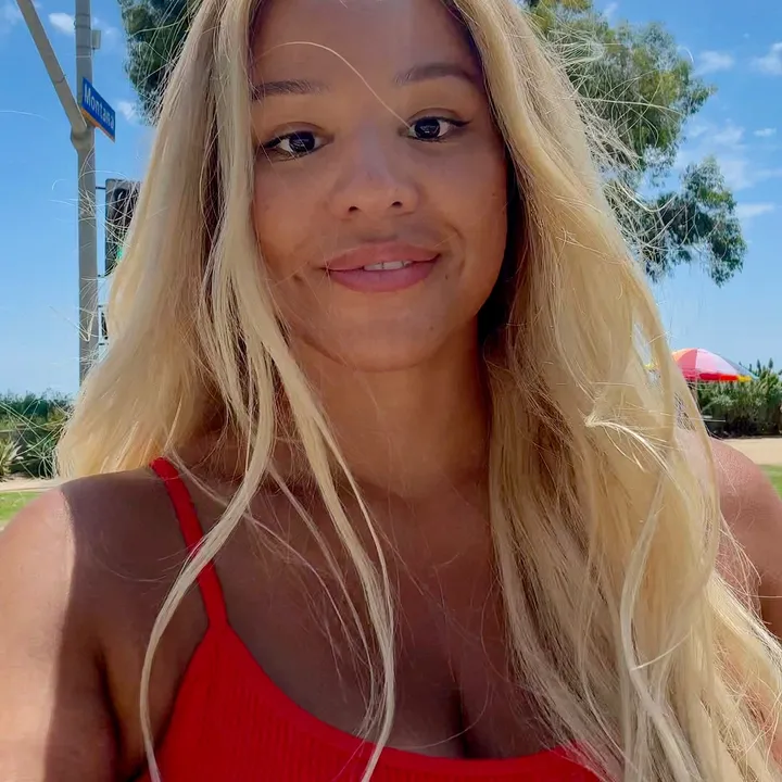 Elle Osili Wood
