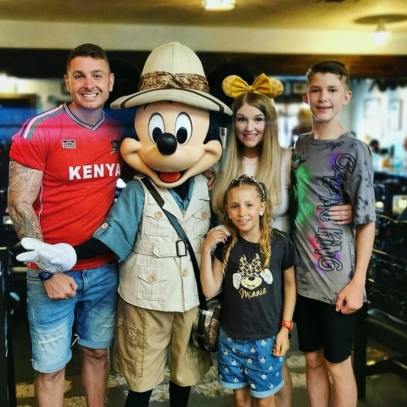 Baillies Do Disney