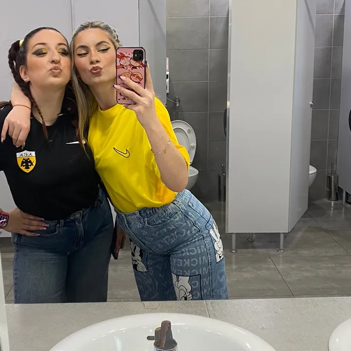 Χρυσα Κωνσταντοπουλου