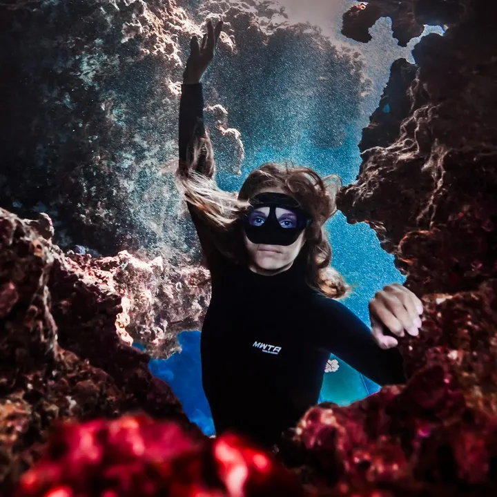 SubmergedLens
