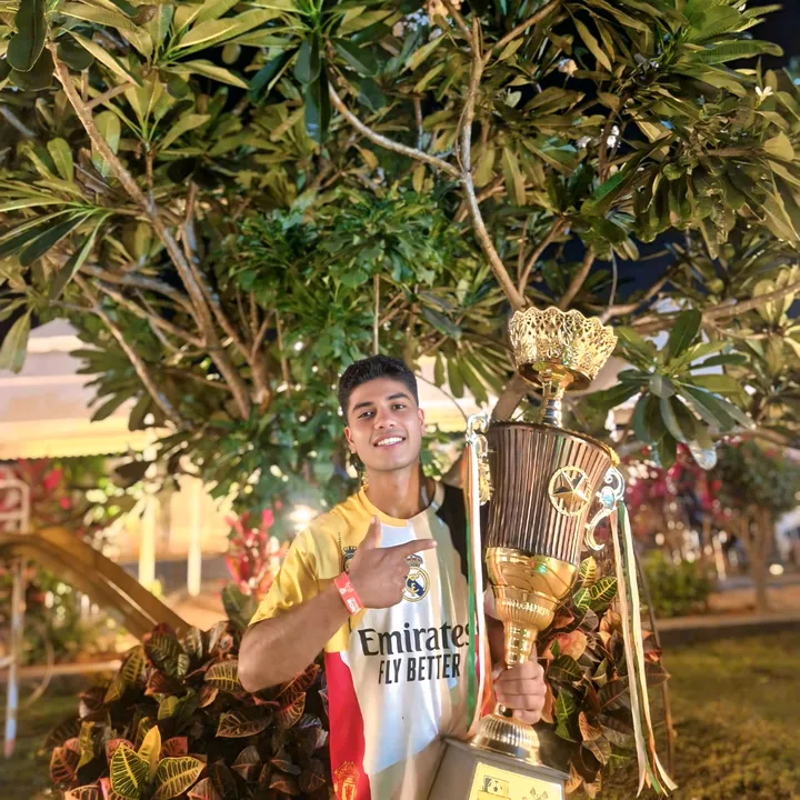 Mr.Thapajiii !!