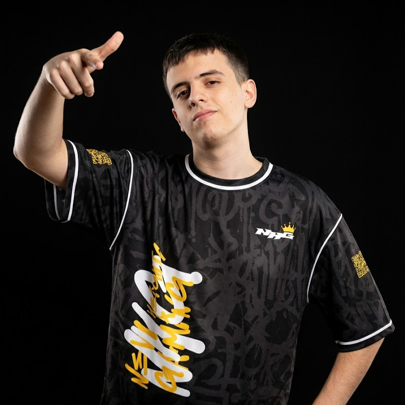 Ivanoz7