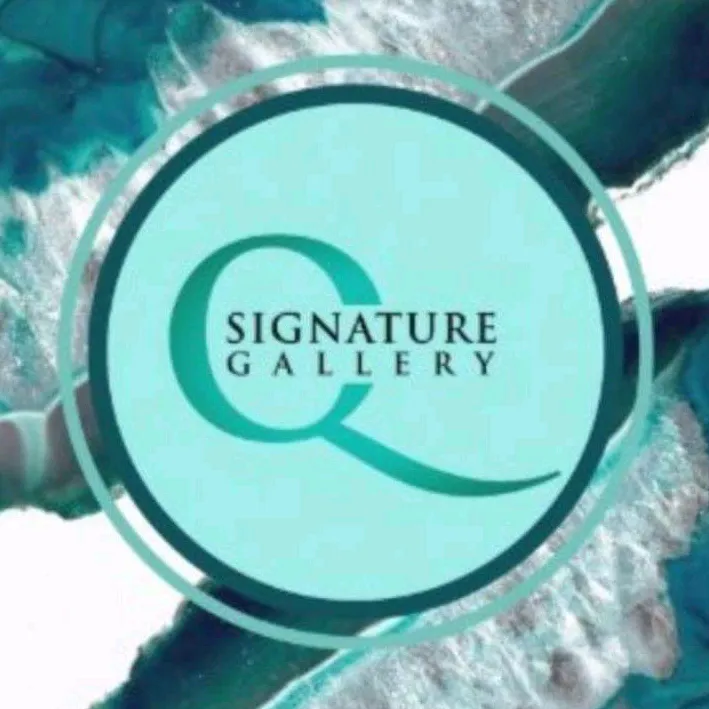 Q Signature Gallery