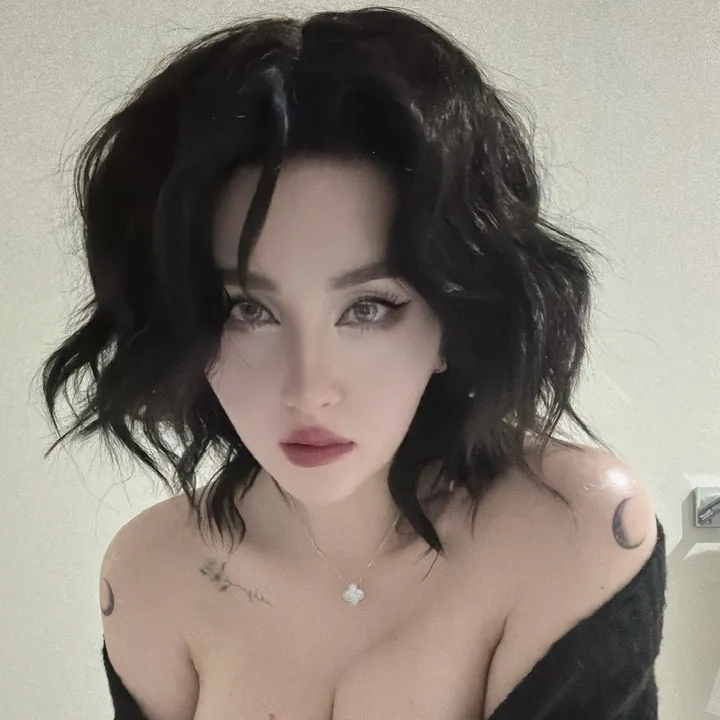 Clue 🌙