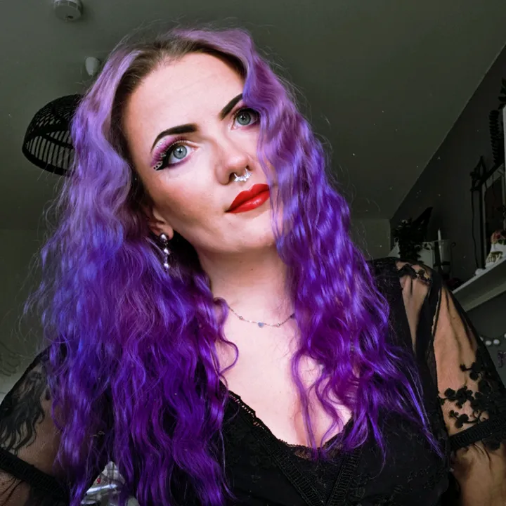 🪻🌿💜..Mɪᴍɪ Mᴀʀsᴄʜʏ..💜🌿🪻