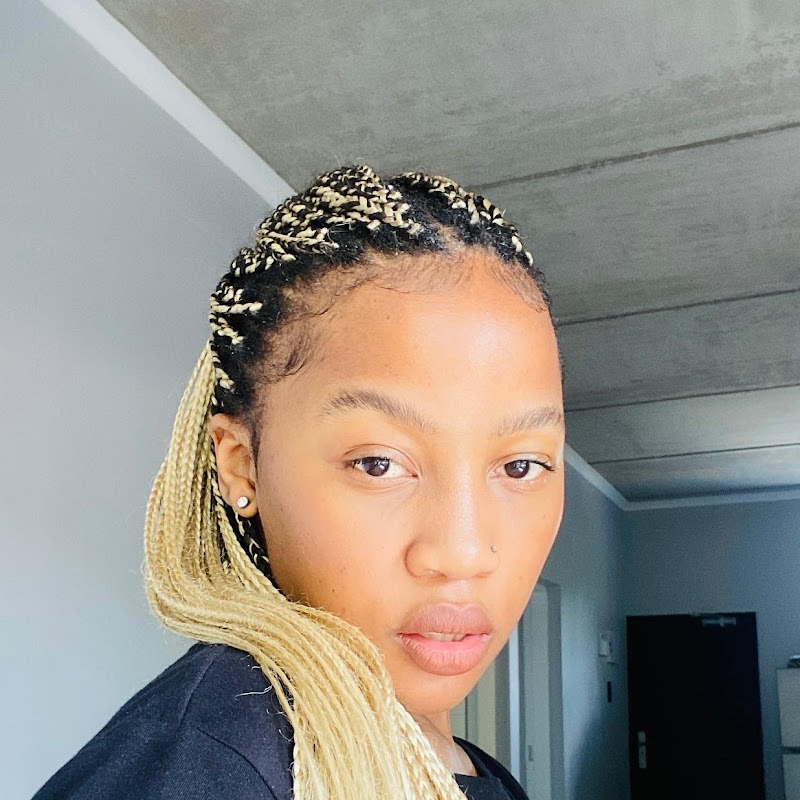 Nicole A Brukwe