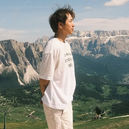 Mitch | Tech & Travel