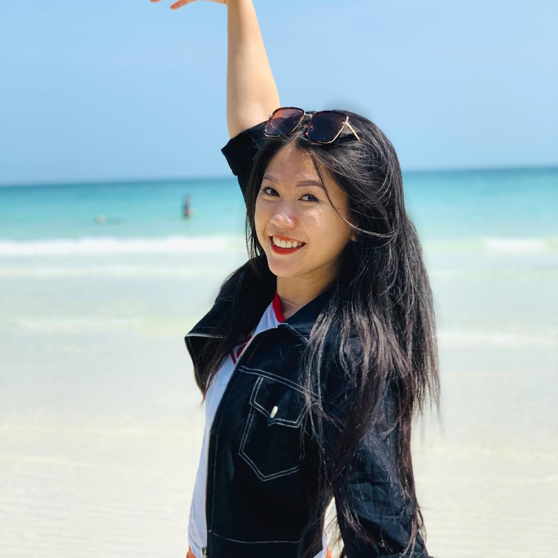 Ngoc Trinh’s Diary