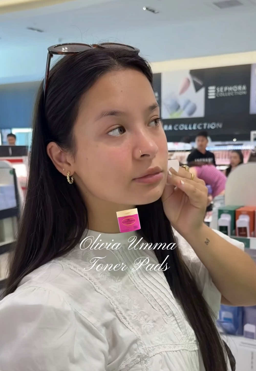 How to get Glass Skin in 30 seconds ✨🤌 @OLIVIAUMMA I’m truly obsessed with my results! #GlassSkin #TonerPads #SephoraSkincare #SkincareRoutine #AllDayGlow 