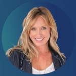 Pamela Holt • Solo Travel Expert
