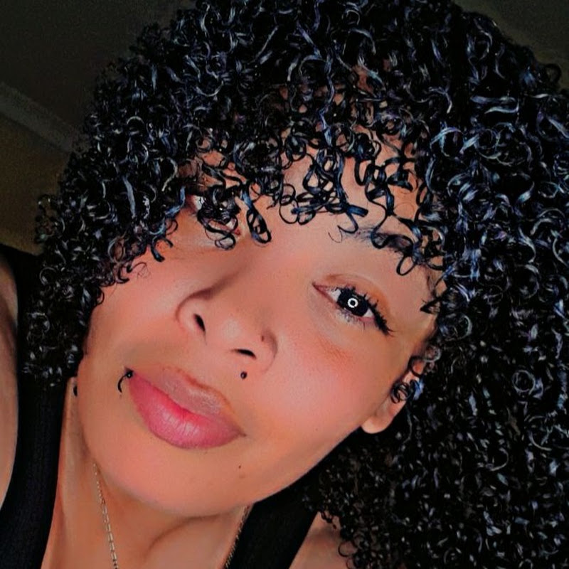 BushieNaturals - Natural Hair, Growth & Tips
