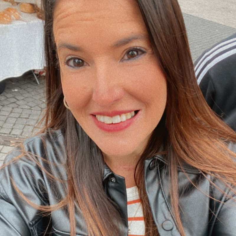 Cris Andrade
