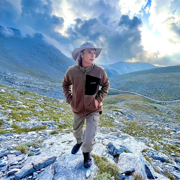 Xristos┃Mountain Explorer⛰️