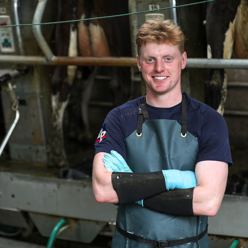 MC Milking It