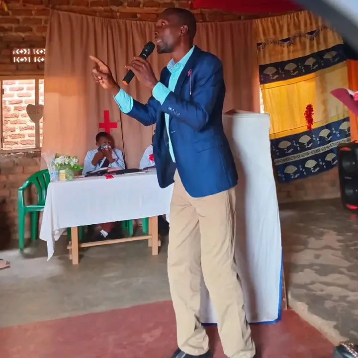 Olukani Charles tyranus school