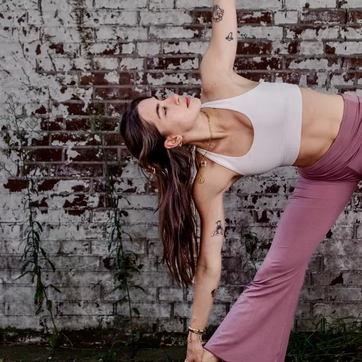 Damla | Yoga & UGC Creator