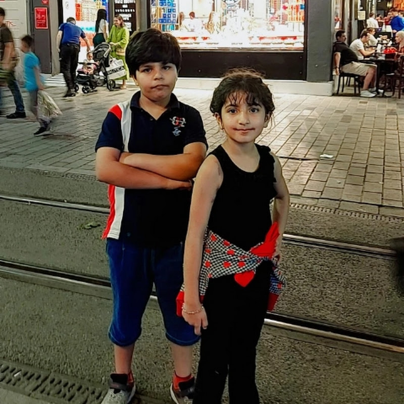 Pakistani Mom in Turkey Vlogs 