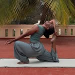 𝐌𝐚𝐯𝐢𝐬 | practitioner of stillness 🧘🏽‍♀️