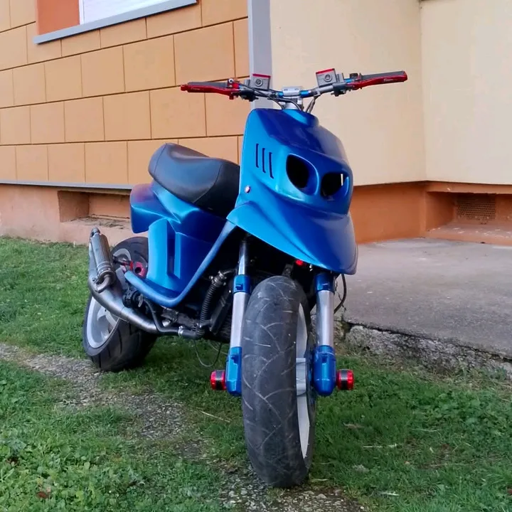 🛵R░a░c░i░n░g🛵