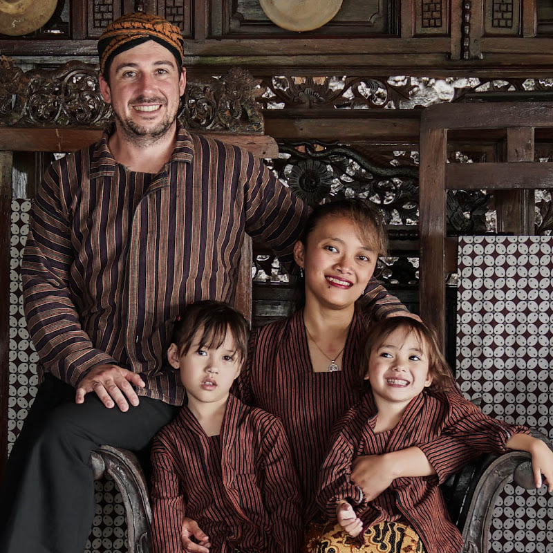Hayes Family Australia