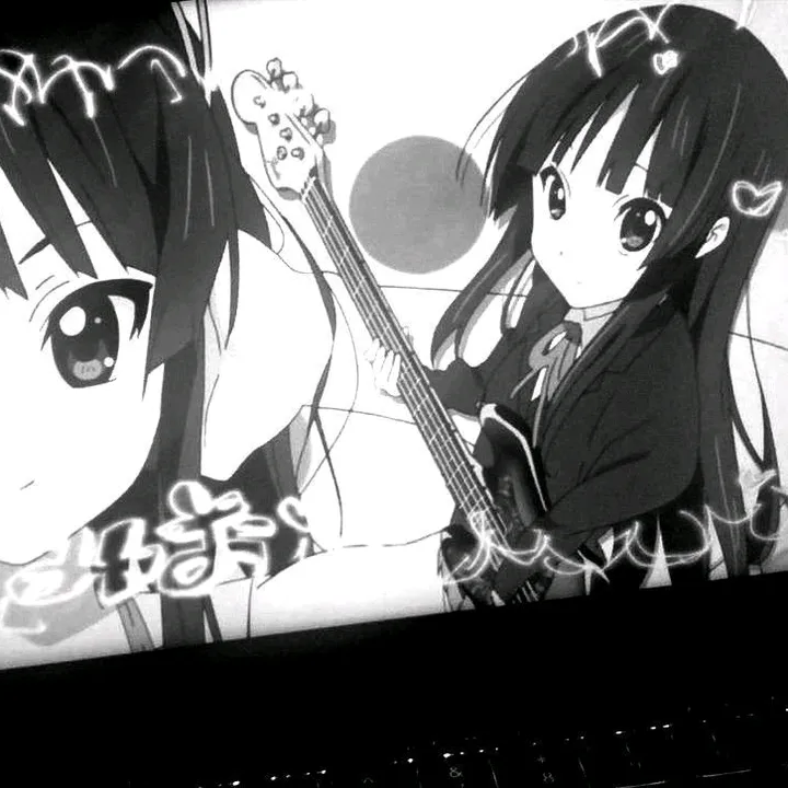 ᡕᠵデᡁ᠊╾━