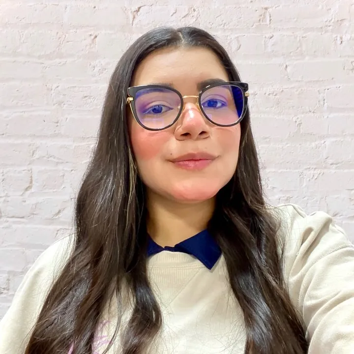 Mayra Hernández ☀️