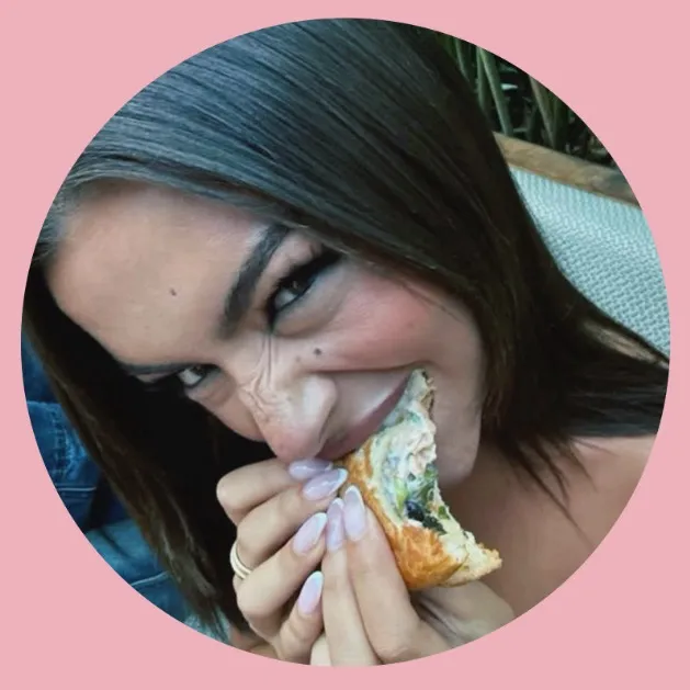 𝓛