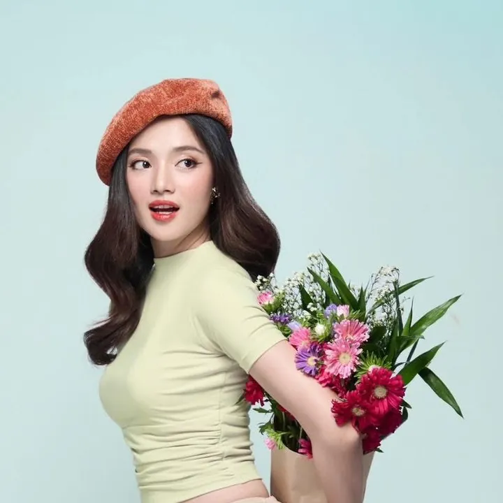 Than Thar Nyi Official