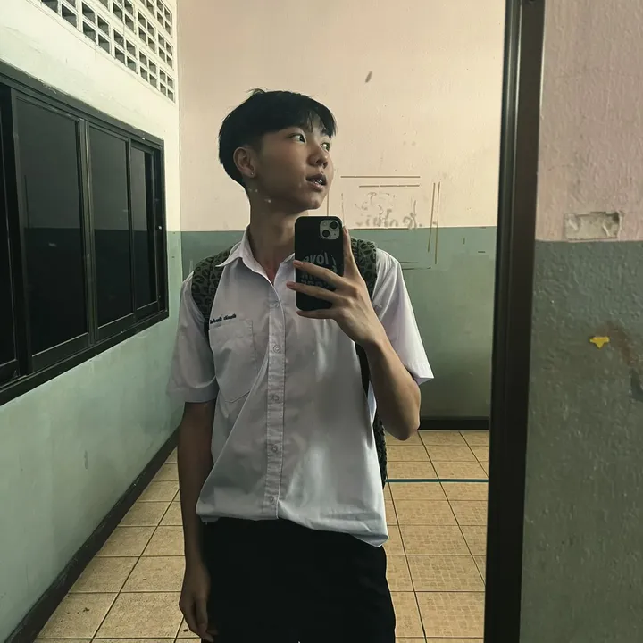 ตี๋หน้าเหวี่ยง