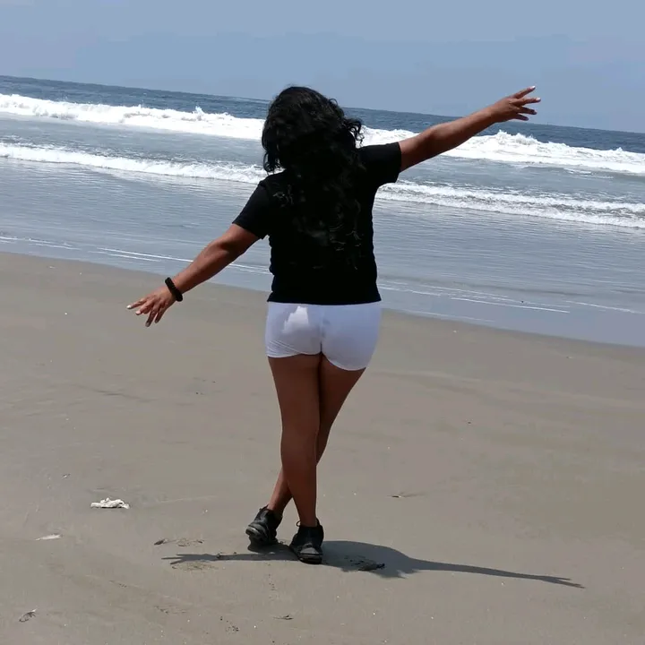 🦁👧🏾 CHIKITA MORENA 🥑🦋