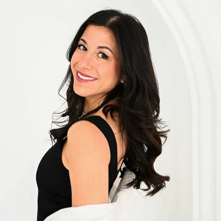 Claudia | Petite Fashion