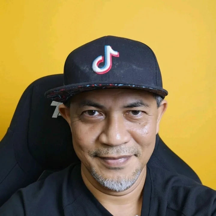WanDi WanSu [Pharmacist]