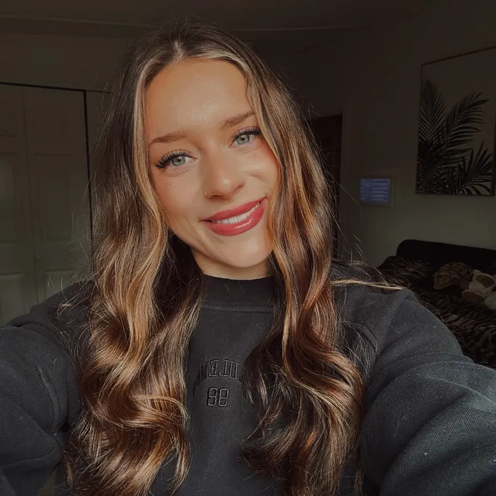 mercedes 🖤:)