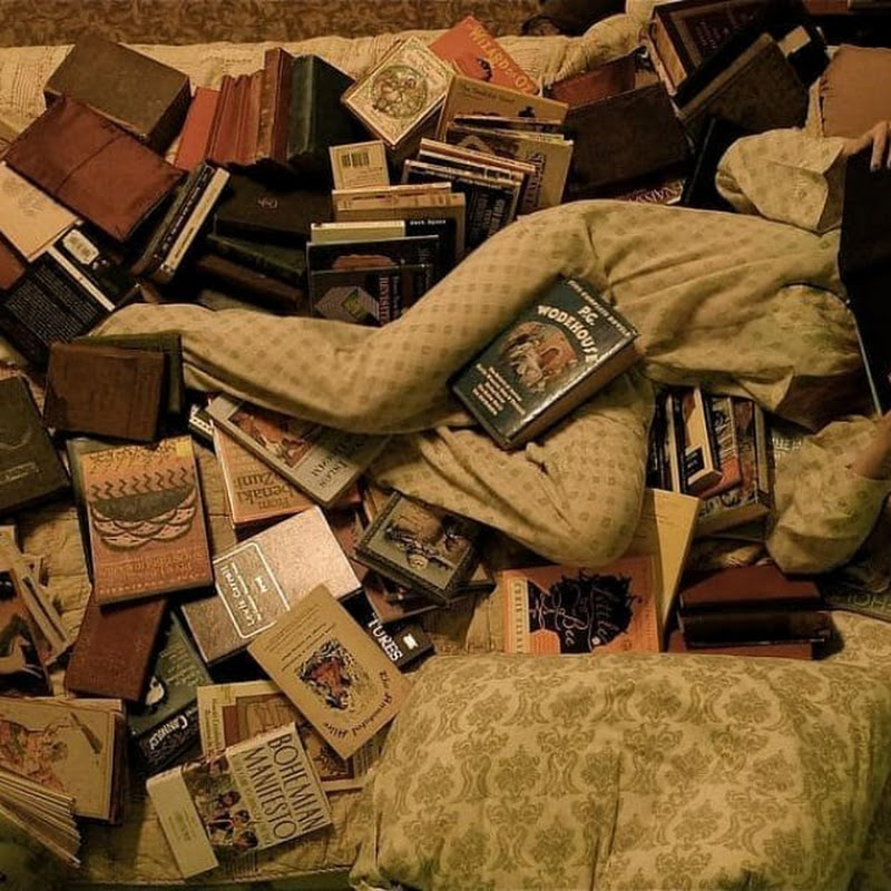 Не забудь сдать книгу!
