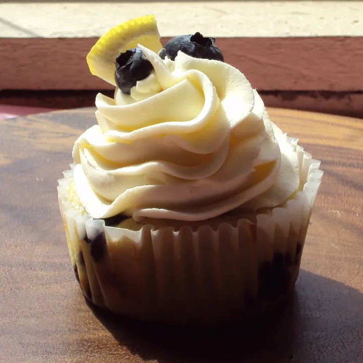 bakedbyrequelle