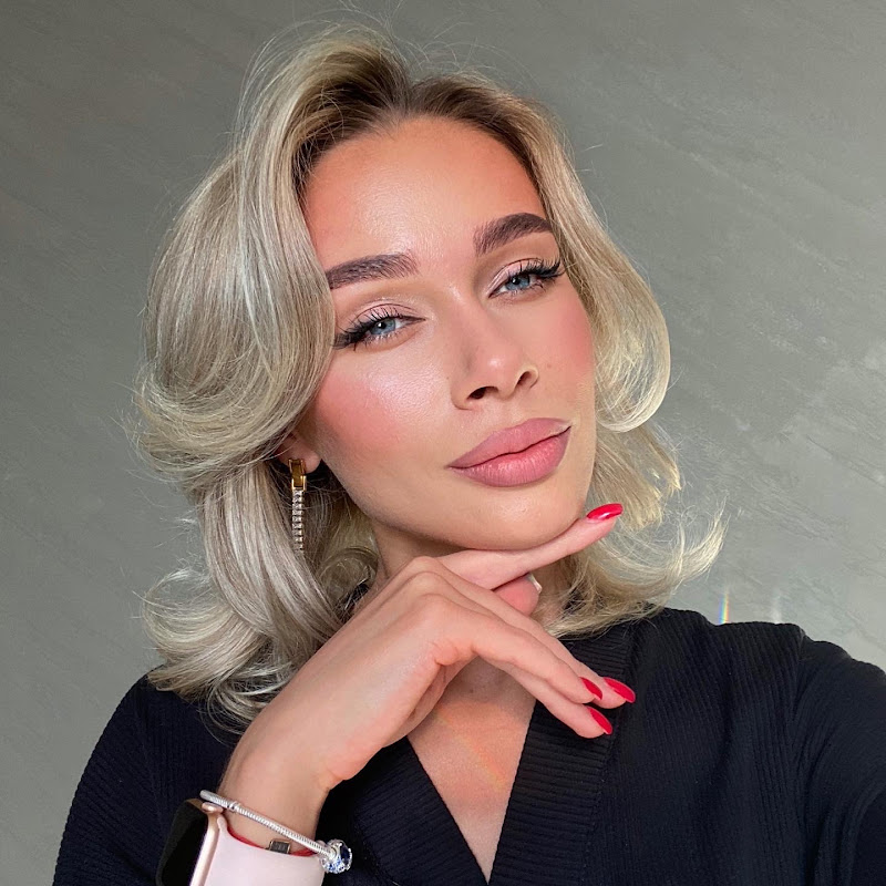 Лиза Ведяшкина