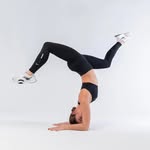 Lisa Esteve Pacoud - professeur de yoga & coach sportif