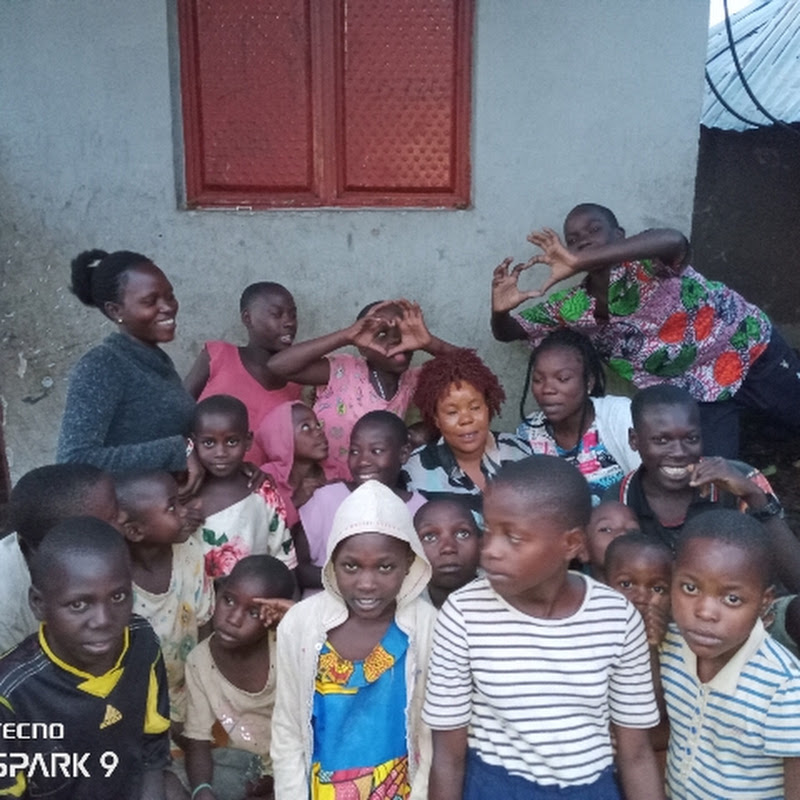 Mama Uganda & Family