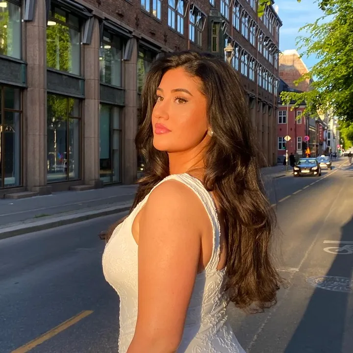 NORA ALBETINI