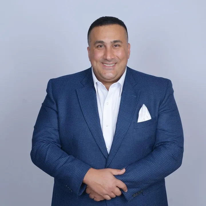 Farzad Marzban Official