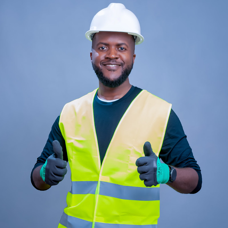 Born the Builder