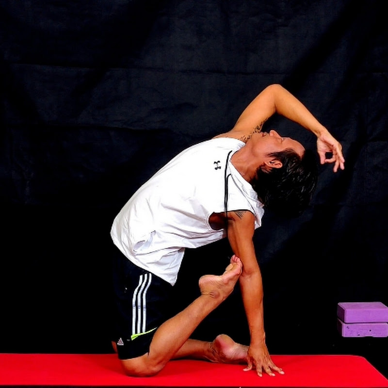 Kyaw Kyaw yoga